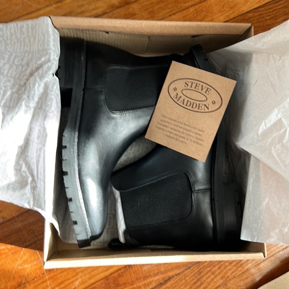 Steve Madden Leopold Booties - Picture 2 of 9